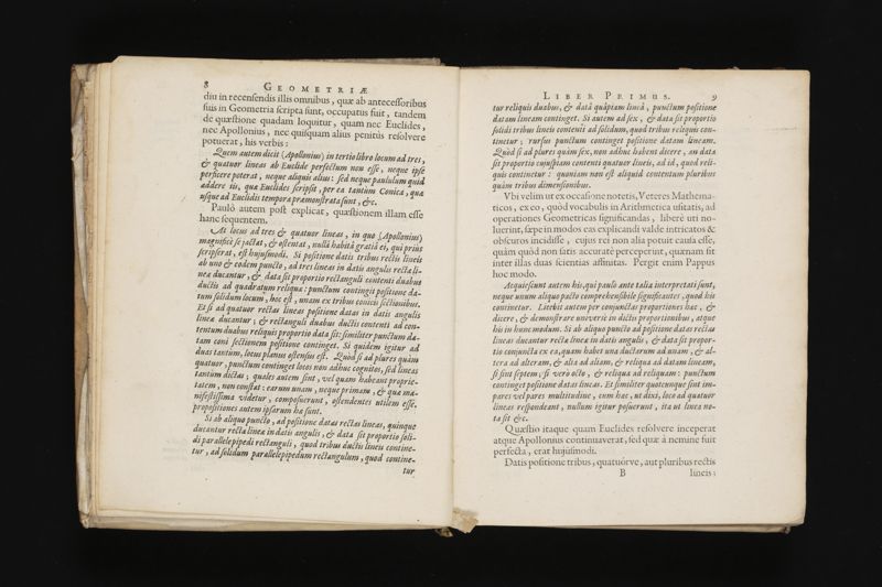 Geometria, à Renato Des Cartes, anno 1637 Gallicè edita; postea autem unà cum notis Florimondi de Beaune ... Gallicè conscriptis in Latinam linguam versa, & commentariis illustrata, operâ atque studio Francisci à Schooten ... Nunc demum ab eodem diligenter recognita, locupletioribus commentariis instructa, multisq́ue egregiis accessionibus, tam ad uberiorem explicationem, quàm ad ampliandam hujus geometriæ excellentiam facientibus, exornata, quorum omnium catalogum pagina versa exhibet
